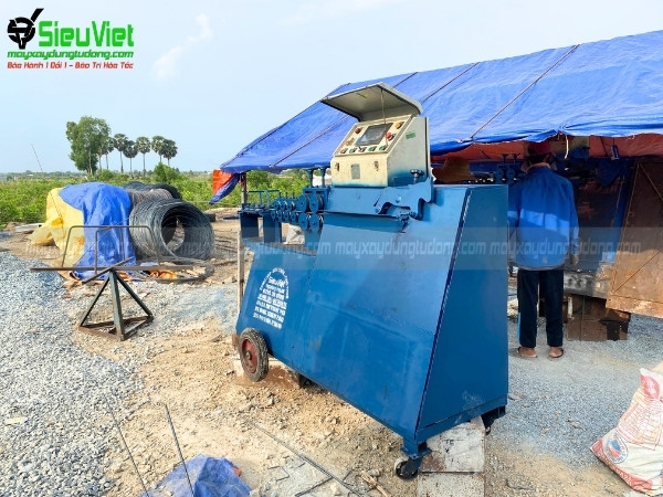 Máy bẻ đai cũ Siêu Việt cung cấp cho khách hàng