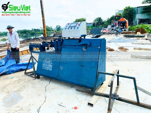 Máy bẻ đai cũ Siêu Việt cung cấp cho khách hàng
