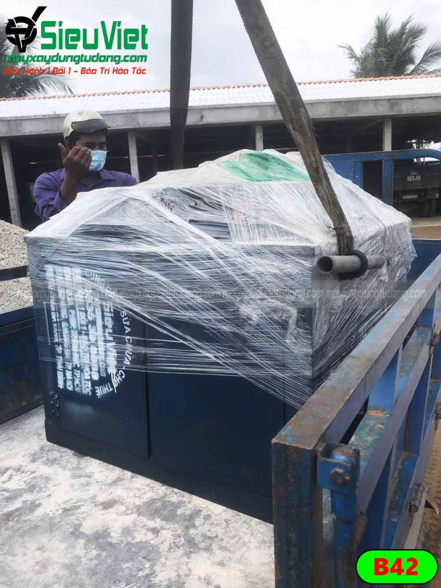 Máy cắt uốn sắt được Siêu Việt vận chuyển bàn giao tận công trình