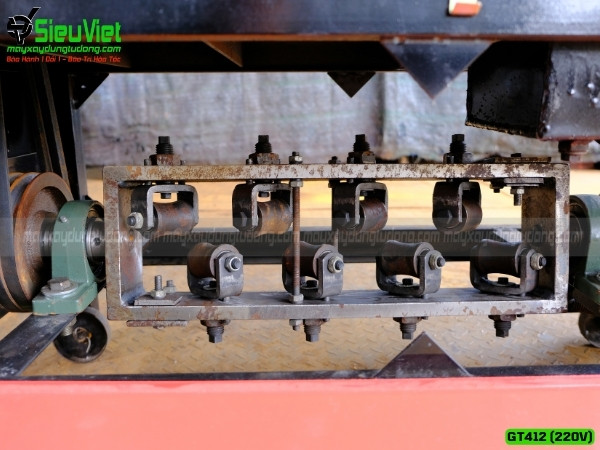 Giàn duỗi trên máy duỗi cắt sắt GT412 (220v)
