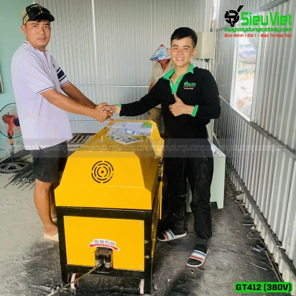 Kỹ thuật Siêu Việt bàn giao máy duỗi cắt sắt GT412(380V) cho khách
