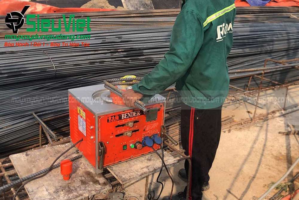 Hoạt động cung cấp máy gia công sắt của Siêu Việt tại dự án 