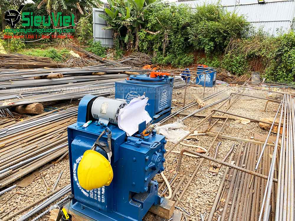 Máy cắt uốn sắt Siêu Việt cung cấp tại công trình