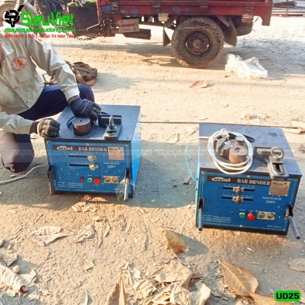 Máy uốn sắt D25 thanh lý giá rẻ Siêu Việt cung cấp tại công trình
