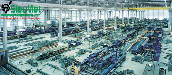 Nhà máy gia công sắt với máy móc Toyo cung cấp
